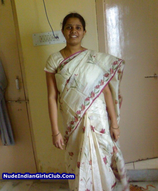 tamil-aunty-nandhini-saree-600x800.jpg
